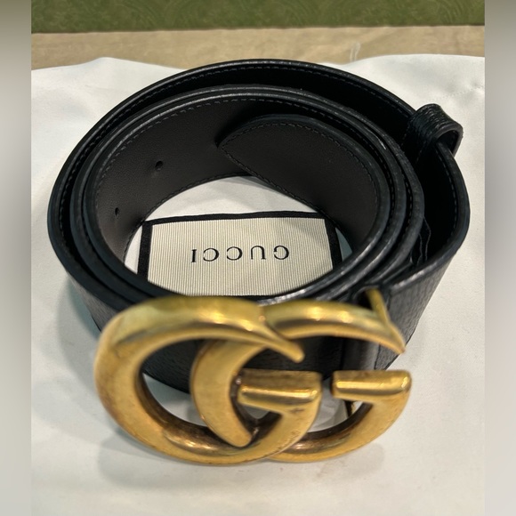 Gucci Black Belt with Gold Buckle - Picture 1 of 7